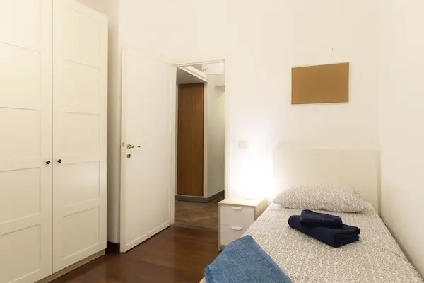 Apartment private bedroom*